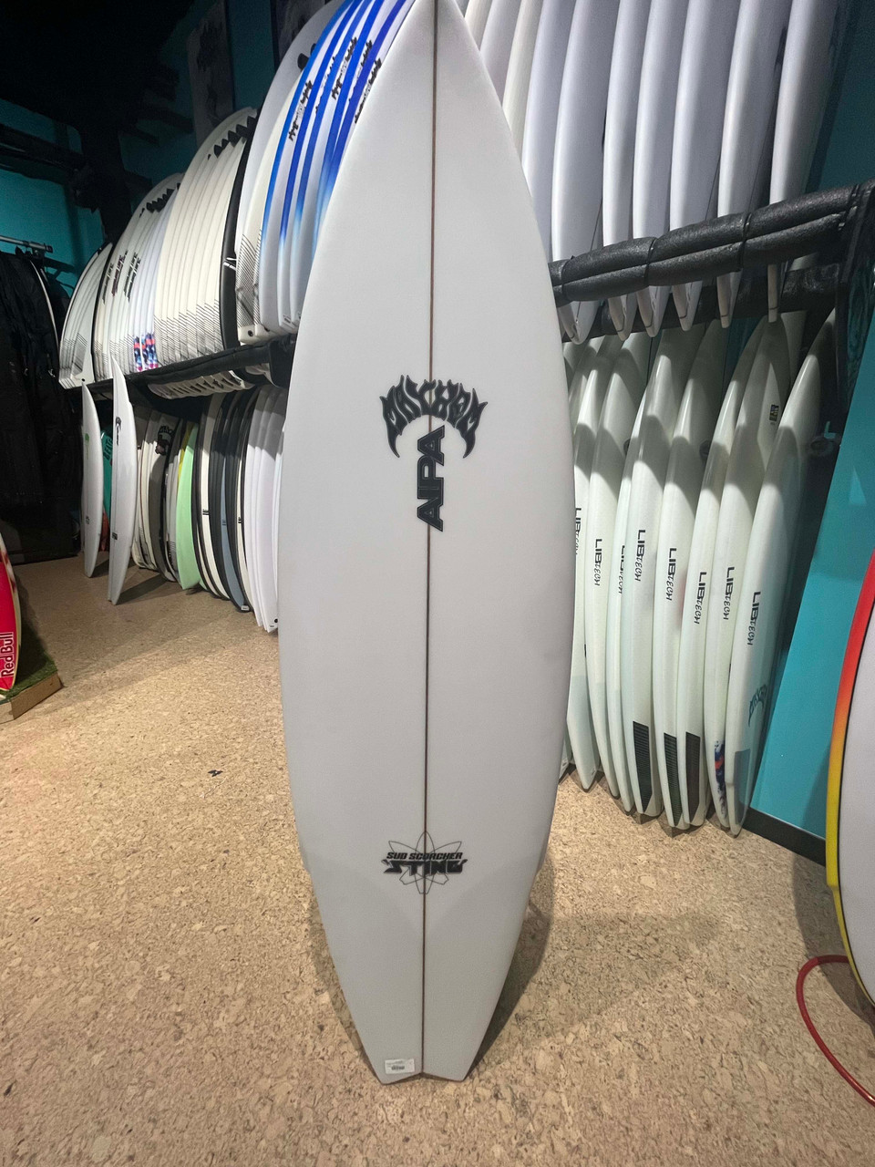 5'7 LOST SUB SCORCHER STING SURFBOARD- Catalyst