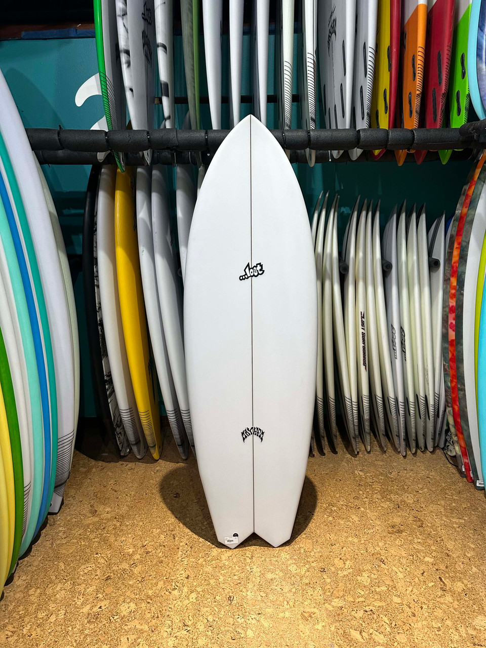 5'10 LOST HYDRA SURFBOARD (245112) Catalyst
