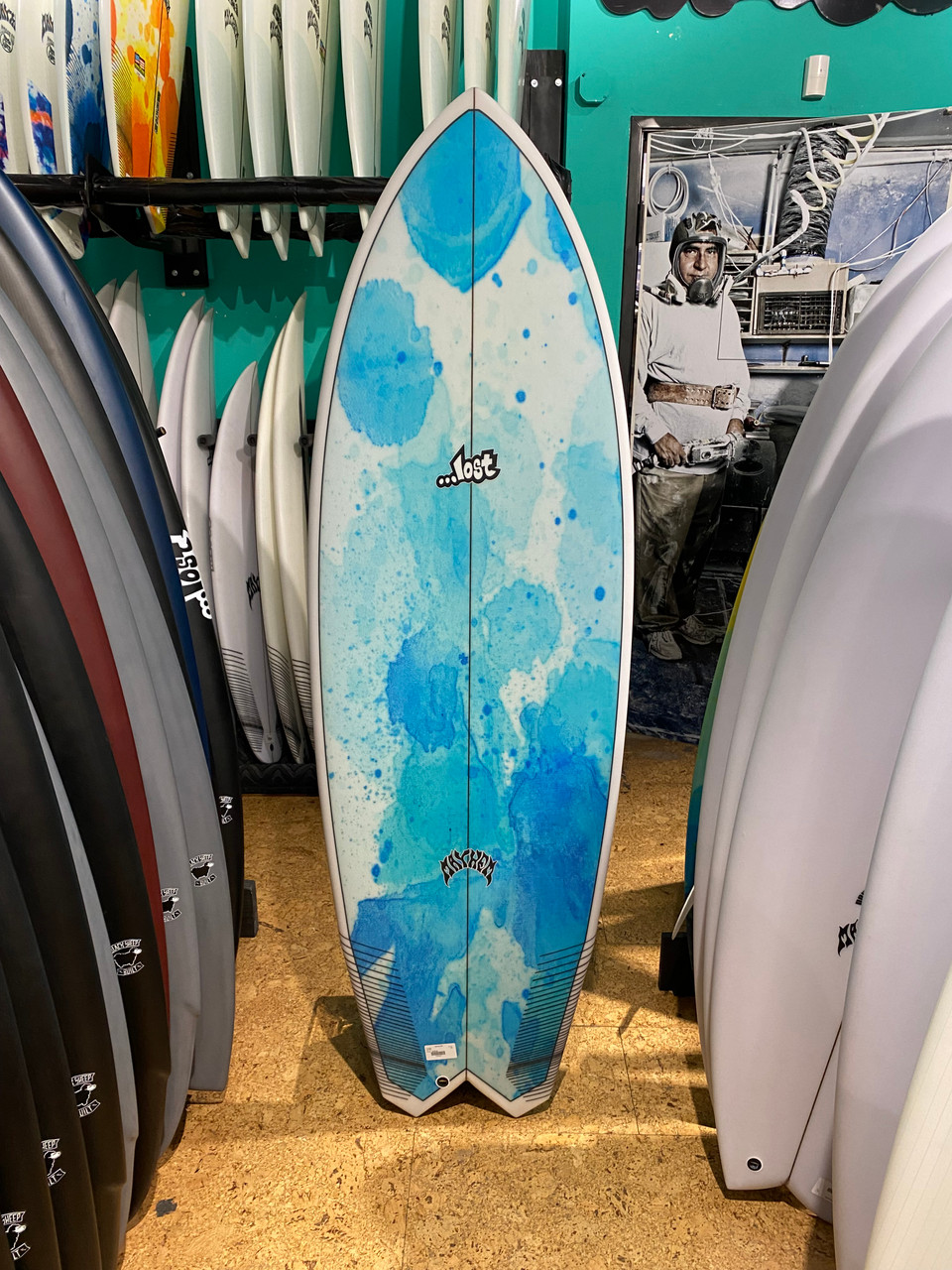 5'9 LOST HYDRA SURFBOARD- Catalyst