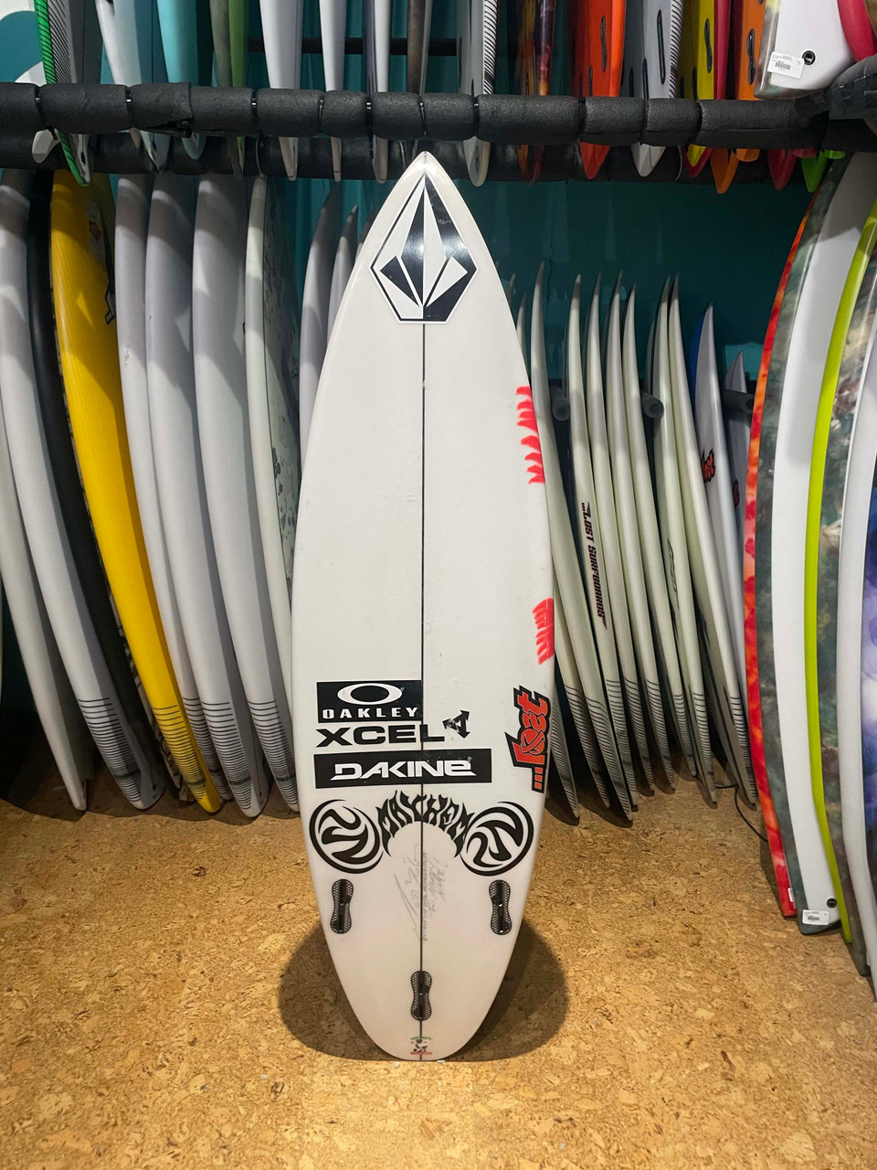 5'4 LOST POCKET ROCKET USED SURFBOARD (174137) Catalyst