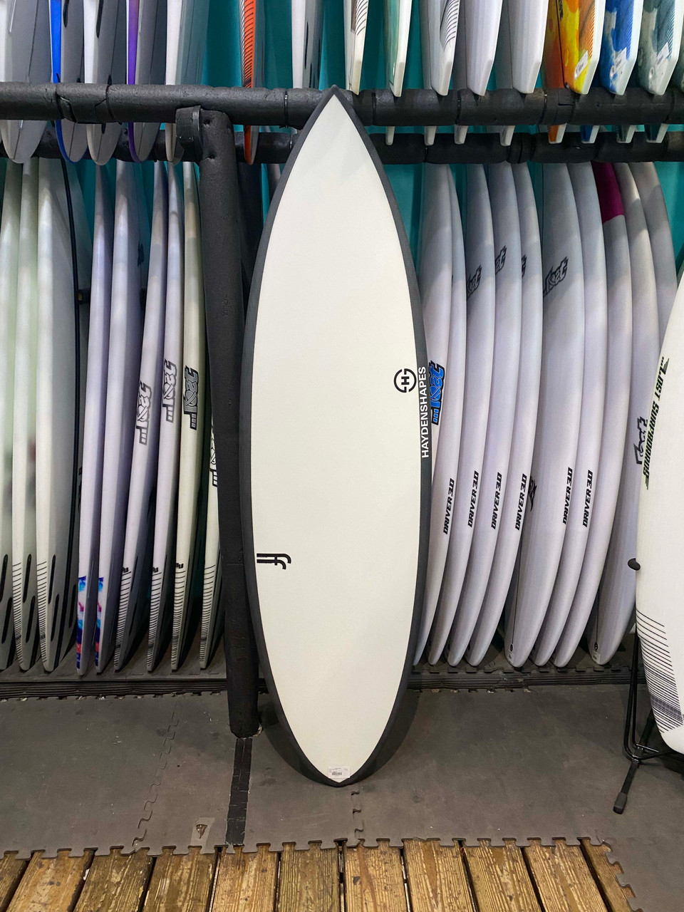5'10 HAYDENSHAPES HOLY HYPTO FUTURE FLEX SURFBOARD- Catalyst