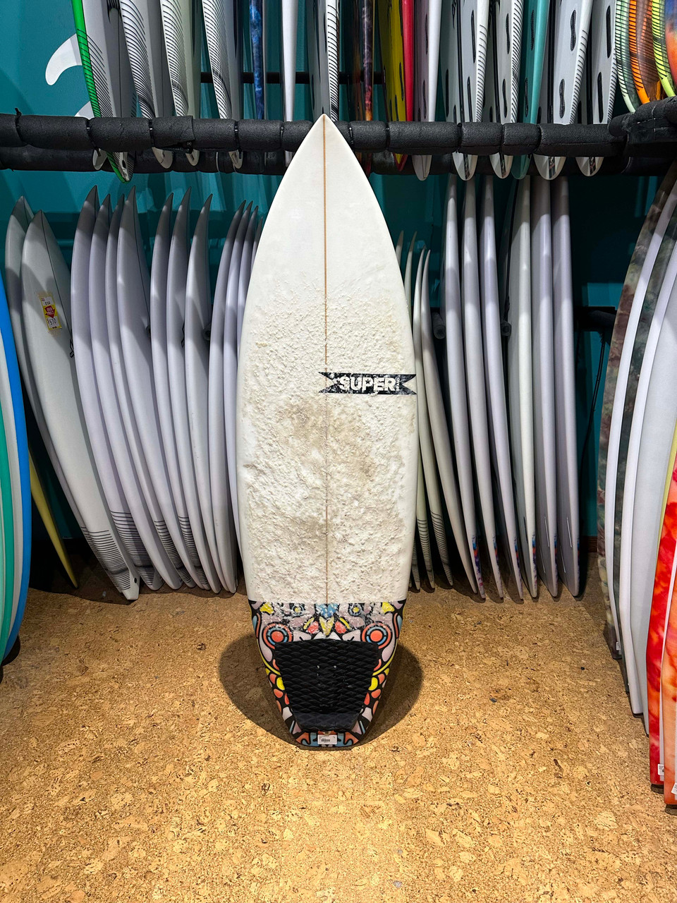 5'8 SUPER BRAND U.N.I.T. USED SURFBOARD- Catalyst