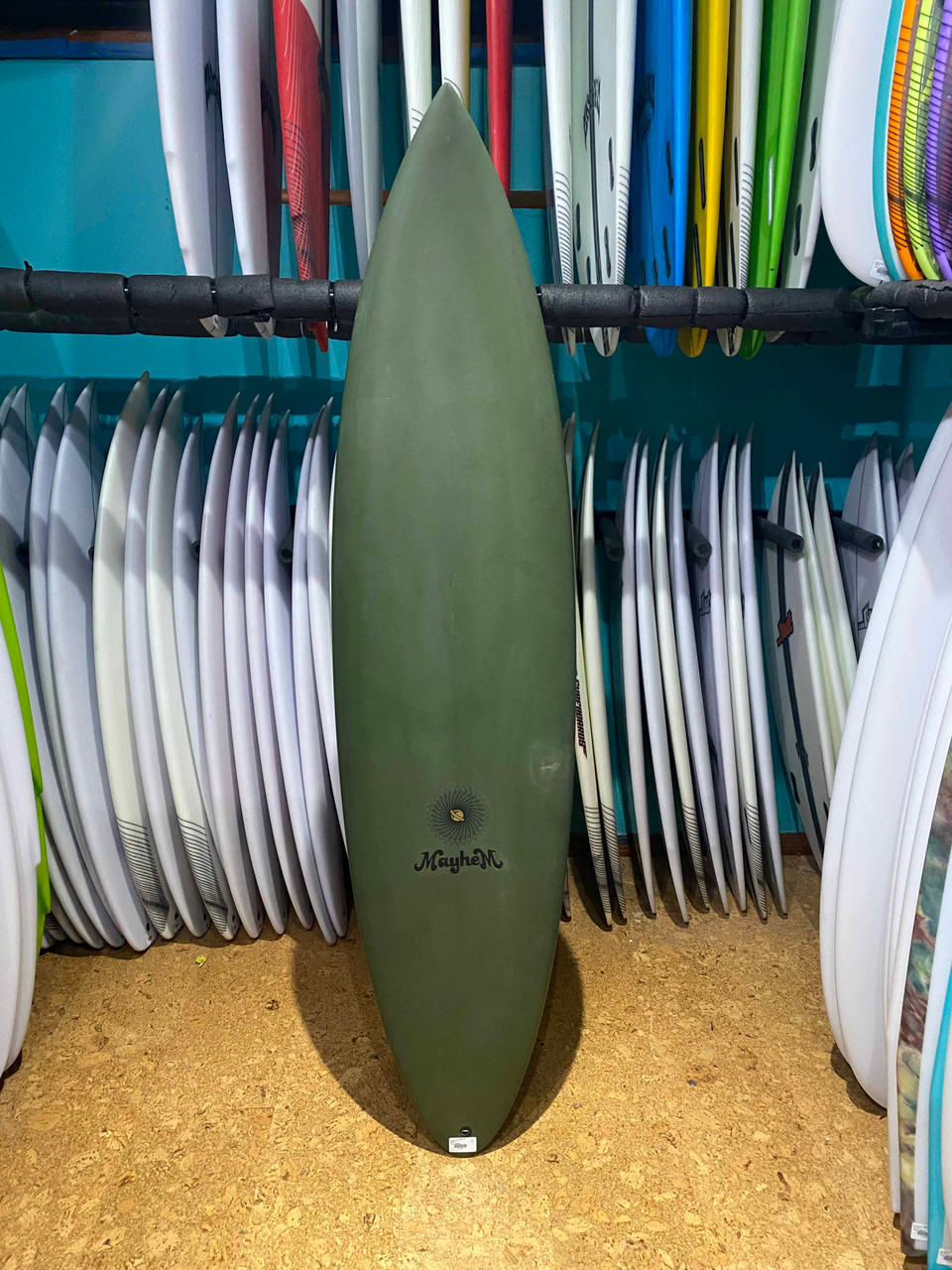 6'10 LOST RETRO GUN SURFBOARD (256884) Catalyst