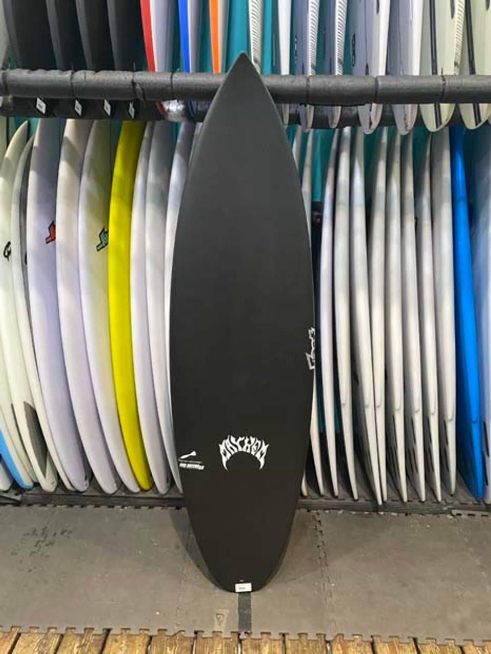 5’11″『SUB D 2.0』THUMB Tail PRO湘南 西湘 5'11″『SUB DRIVER 2.0』THUMB Tail PRO湘南 西湘 5'11″『SUB