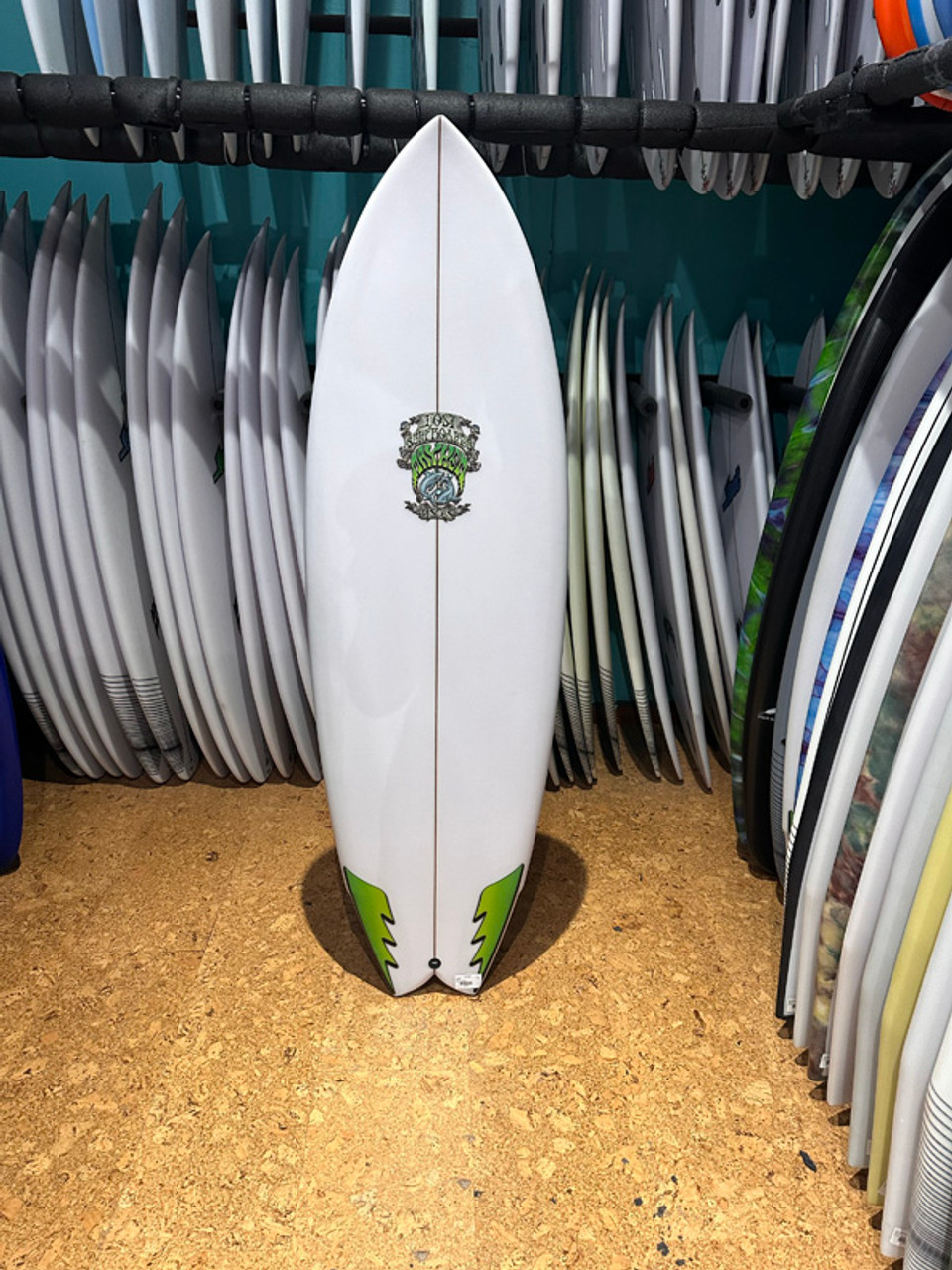 Lost Pisces PU 5’7” 31L Lost Pisces PU/Poly 5'7