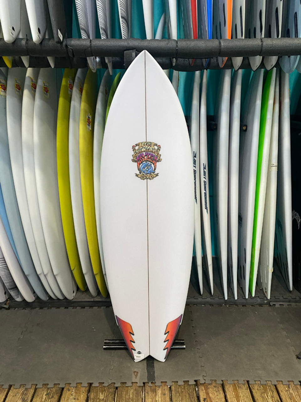 5'7 LOST PISCES SURFBOARD- Catalyst