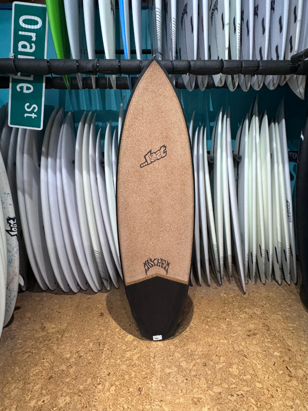 5'8 LOST C3 V3 ROCKET SURFBOARD- Catalyst