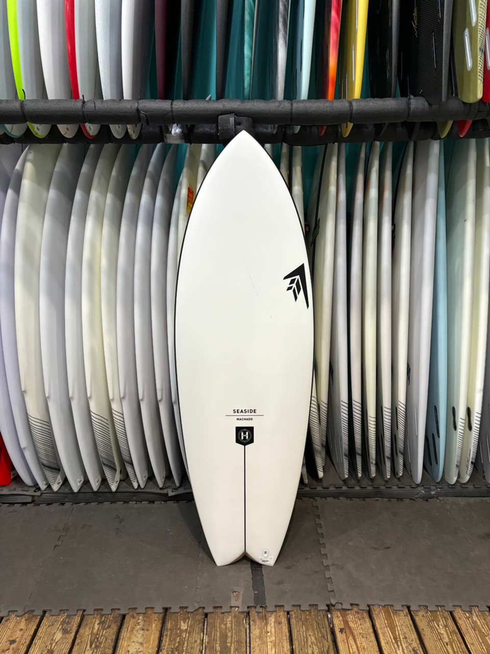 FIREWIRE SEASIDE5&#39;5×20 15/16×2 1/2-31.5L Used Firewire 5'2