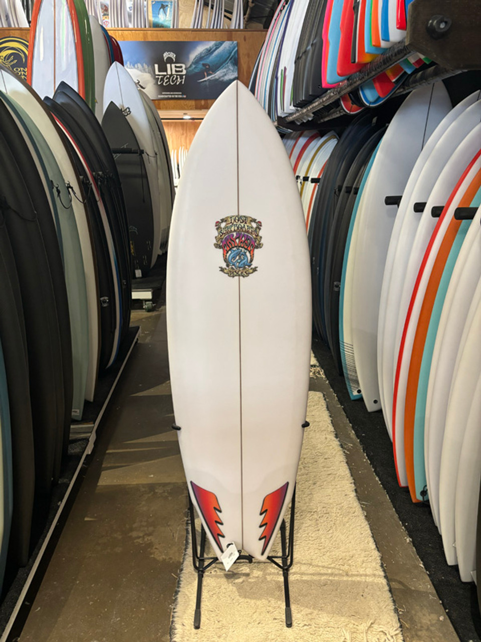 5'4 LOST PISCES SURFBOARD- Catalyst