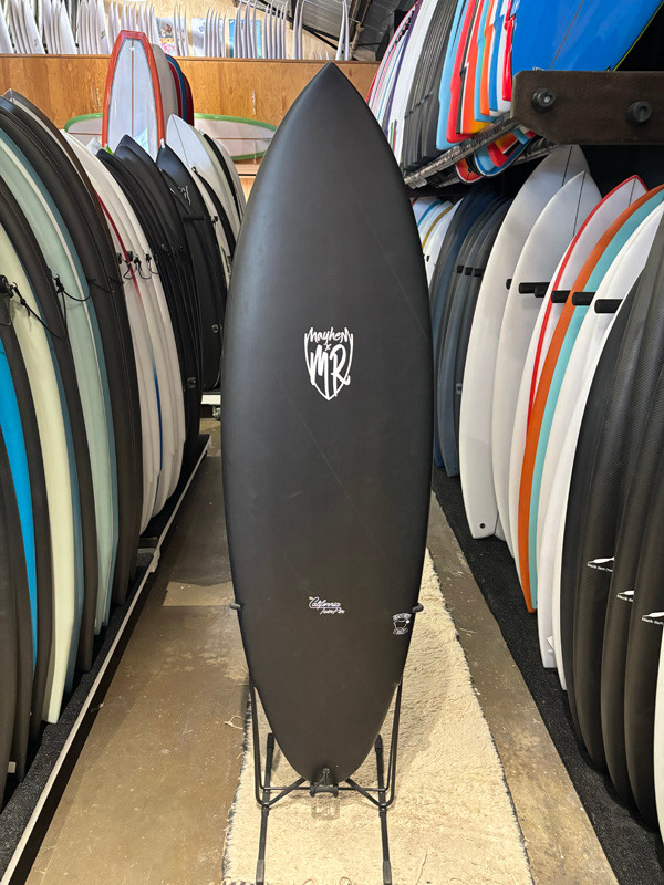 5'8 LOST CALIFORNIA TWIN PIN SURFBOARD (114923) - Catalyst at Bashams