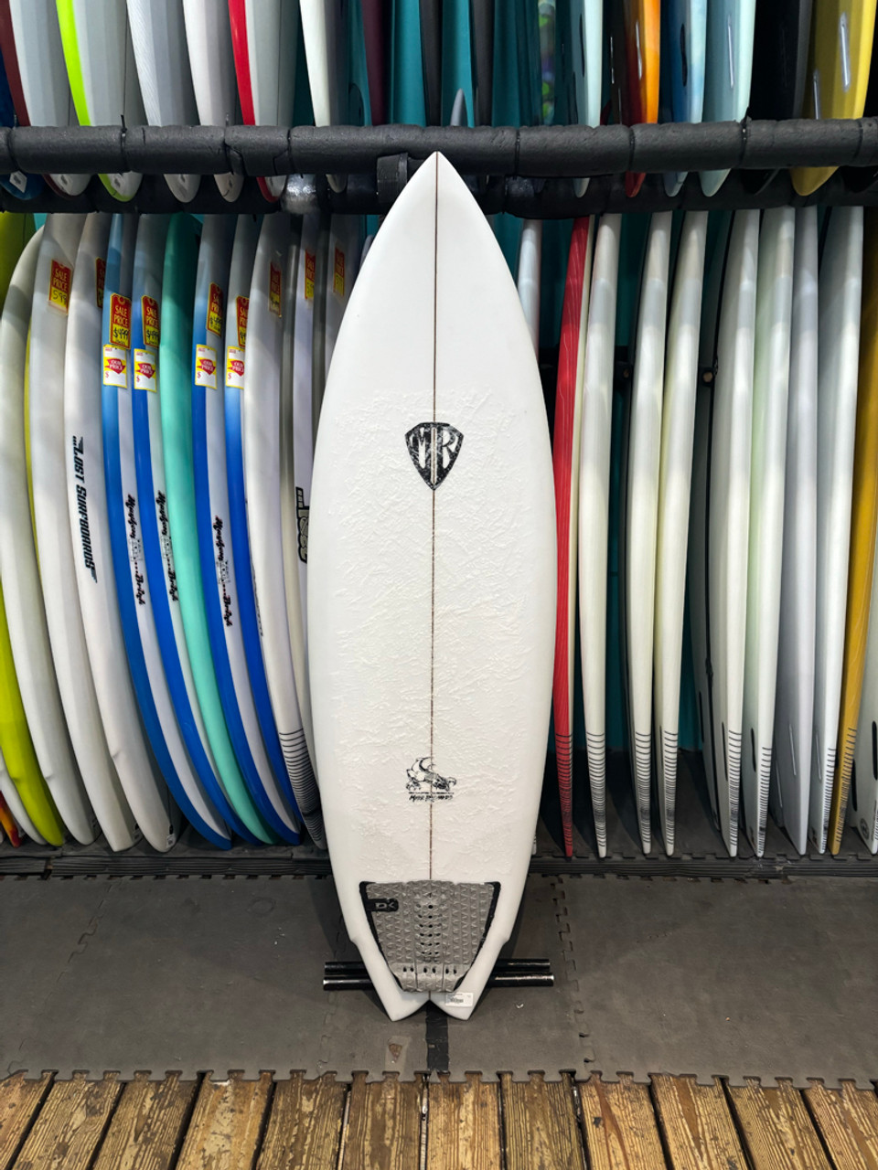 5'7 MARK RICHARDS 1980 RETRO PRO USED SURFBOARD (244976