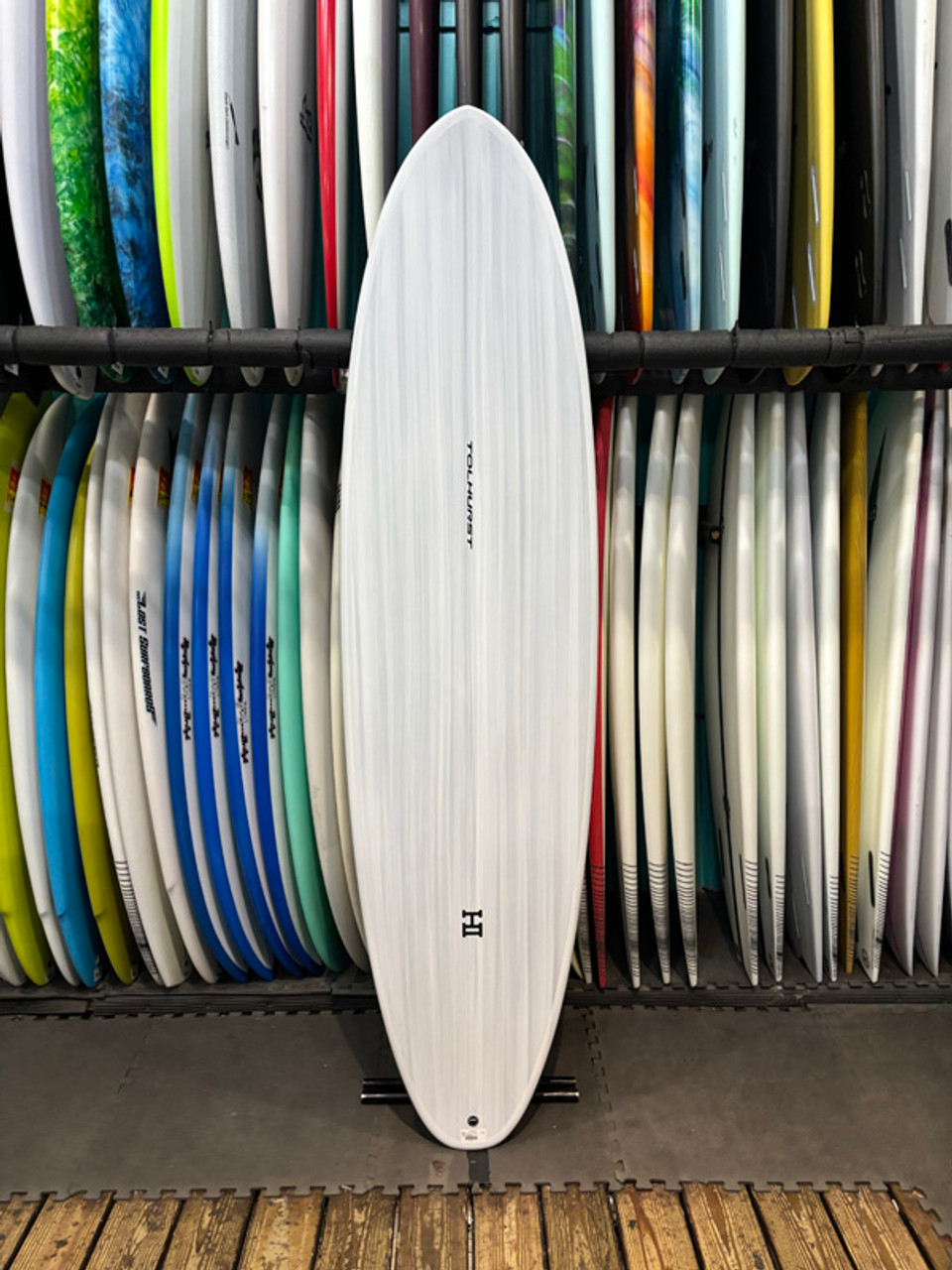 THUNDERBOL HARLEY INGLEBY
MOE 7”2 Harley Ingleby Series Moe Thunderbolt Red 8'0 x 22 ⅝ x 3 1