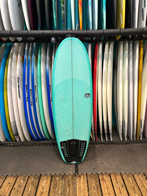 5'6 LOST PARTY PLATTER USED SURFBOARD- Catalyst