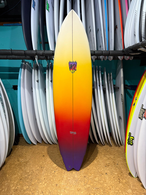7'2 LOST CALIFORNIA MID SURFBOARD- Catalyst