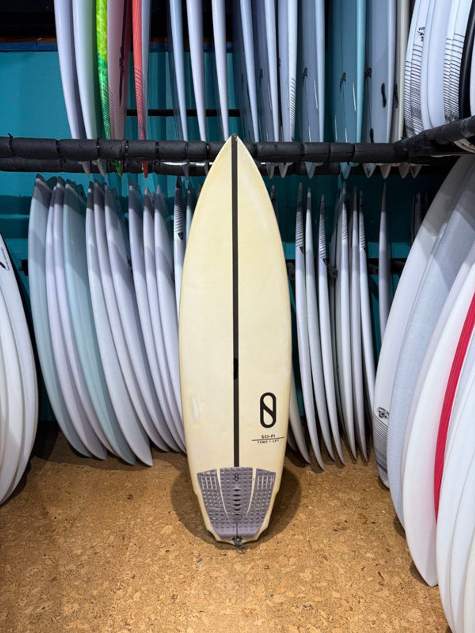 れおP　FireWire sci-fi 5’10” 5'10 FIREWIRE SCI-FI USED SURFBOARD- Catalyst