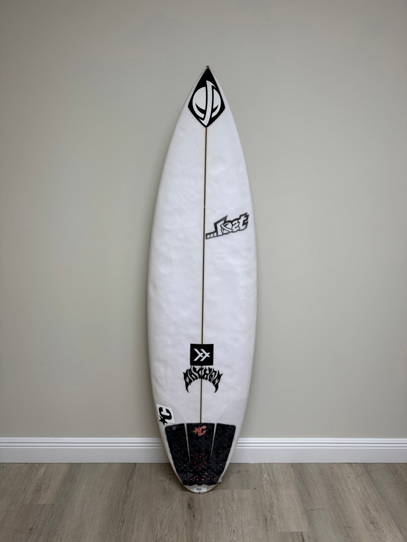 5'10 LOST DRIVER 3.0 USED SURFBOARD- Catalyst