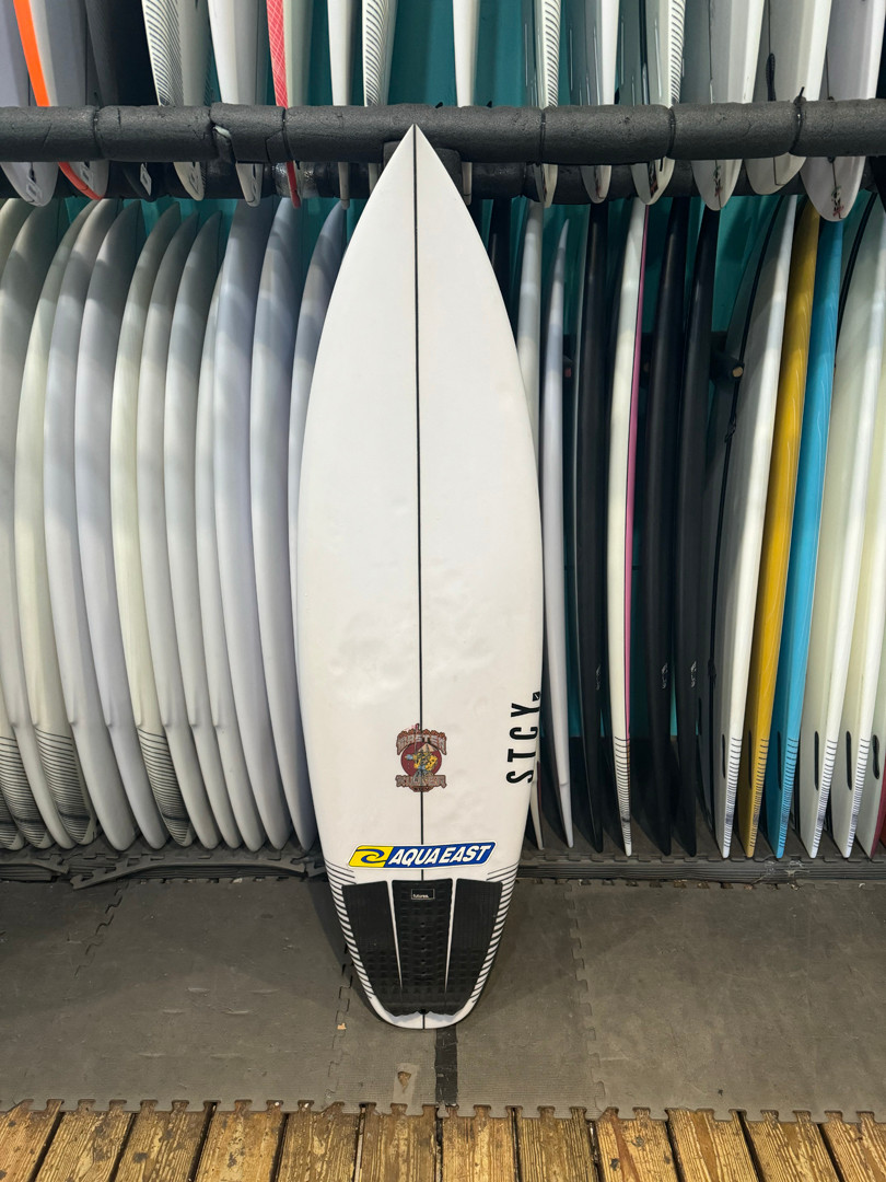 5'8 STCY USED SURFBOARD- Catalyst