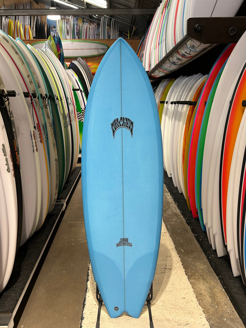 5'6 LOST PISCES SURFBOARD- Catalyst