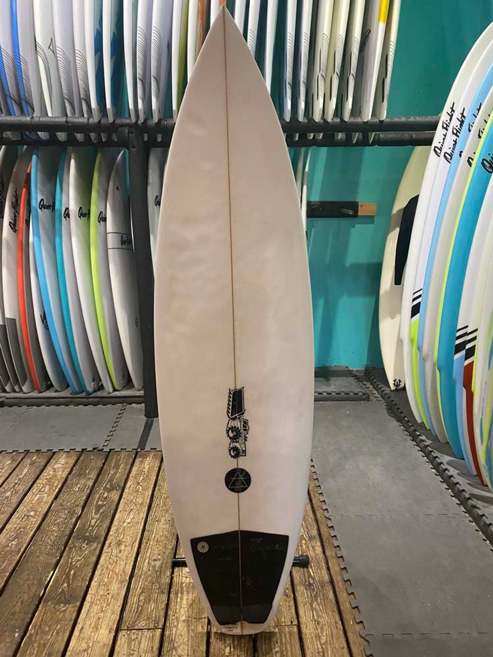 5'11 JS AIR 17 USED SURFBOARD