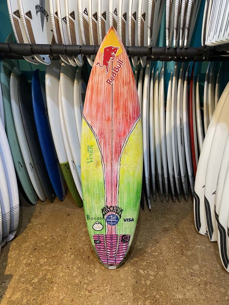 TSSC SURFBOARDS 5’11” 中古ボード LOST SURFBOARDS TEAM BOARD 5'11