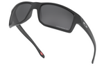 OAKLEY GIBSTON (0OO9449MB)