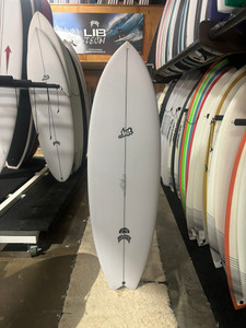 5'9 LOST RNF 96 SURFBOARD (275757) 5'9 LOST RNF 96 SURFBOARD (275757)