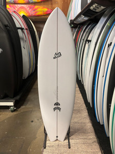 5'6 LOST RNF 96 SURFBOARD (282505) 5'6 LOST RNF 96 SURFBOARD (282505)