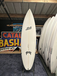 5'11 LOST DRIVER 3.0 ROUND SURFBOARD (283754) 5'11 LOST DRIVER 3.0 ROUND SURFBOARD (283754)