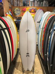 5'9 LOST RNF 96 SURFBOARD (283992) 5'9 LOST RNF 96 SURFBOARD (283992)
