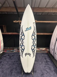 5'11 LOST LIGHTSPEED II FORMULA-1 SQUASH SURFBOARD (120381)