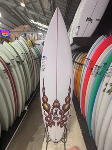 6'3 LOST THE GRIFFIN PRO SURFBOARD (296396)
