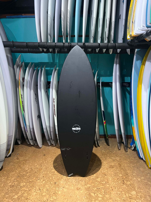 5'7 JS BLACK BARON USED SURFBOARD- Catalyst