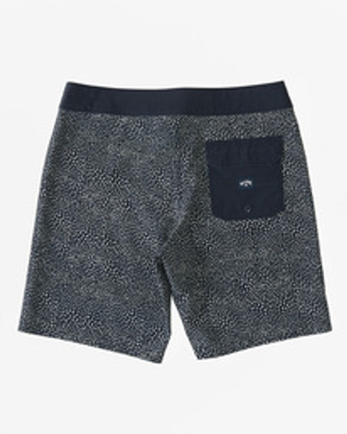 BILLABONG SUNDAYS PRO 19" BOARDSHORT (ABYBS00387)