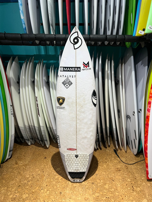 5'11 SHARPEYE STORM USED SURFBOARD (51548)