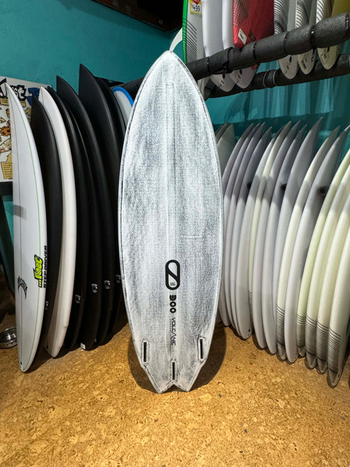 5'10 FIREWIRE GREAT WHITE TWIN VOLCANIC SURFBOARD (0231864)