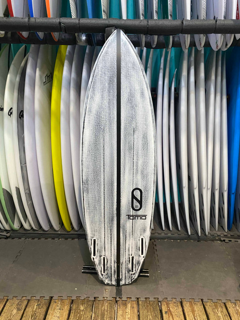 5'8 FIREWIRE VOLCANIC SCI-FI 2.0 SURFBOARD (5233059)