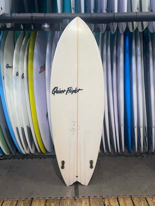 5'9 QUIET FLIGHT BADFISH USED SURFBOARD (59922)