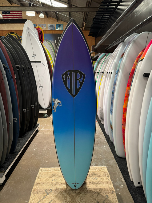 6'0 MARK RICHARDS 1979 RETRO SINGLE FIN SURFBOARD (267457)