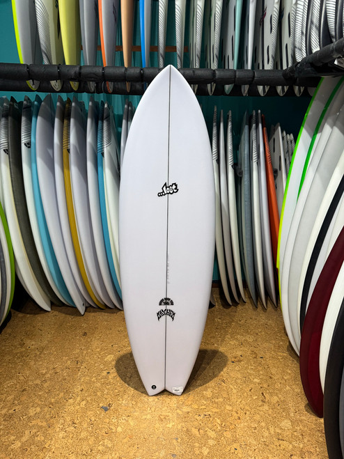 5'6 LOST RNF 96 SURFBOARD (274701) 5'6 LOST RNF 96 SURFBOARD (274701)