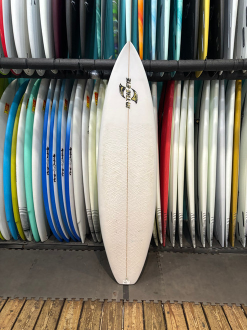 6'2 CAPE HATTERAS CUSTOM USED SURFBOARD (230646)