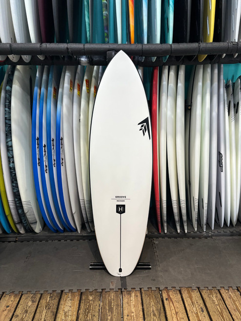 5'7 FIREWIRE THE GROOVE HELIUM SURFBOARD (2399594) 5'7 FIREWIRE THE GROOVE HELIUM SURFBOARD (2399594)