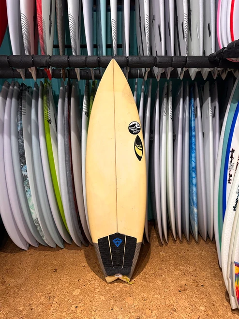 5'9.5 SHARPEYE DISCO USED SURFBOARD (35670)