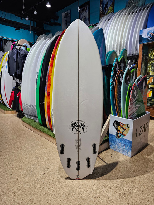5'5 LOST MAYSYM GOOFY USED SURFBOARD (203108) 5'5 LOST MAYSYM GOOFY USED SURFBOARD (203108)