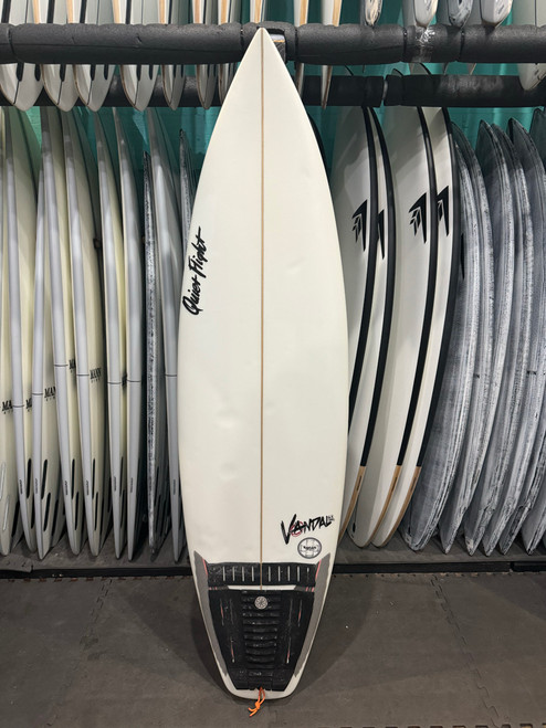 6'0 QUIET FLIGHT VANDAL USED SURFBOARD (62180) 6'0 QUIET FLIGHT VANDAL USED SURFBOARD (62180)