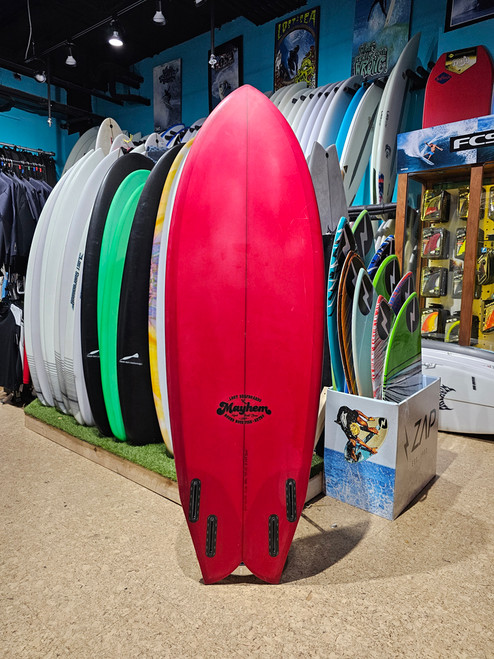 5'6 LOST RNF RETRO SURFBOARD (245300)