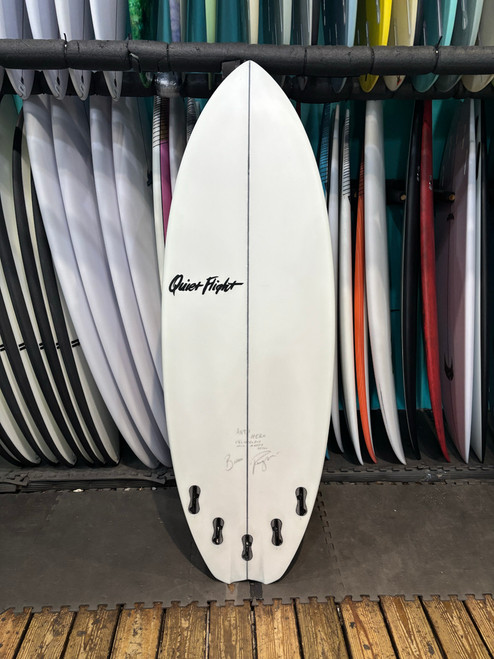 5'8 QUIET FLIGHT ANTIHERO SURFBOARD (63573) 5'8 QUIET FLIGHT ANTIHERO SURFBOARD (63573)