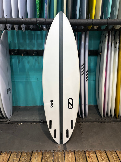 6'2 FIREWIRE SPACESHIP IBOLIC USED SURFBOARD (0484007) 6'2 FIREWIRE SPACESHIP IBOLIC USED SURFBOARD (0484007)