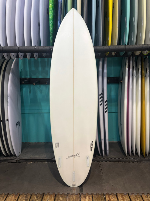 7'4 TRIPLE HHH USED SURFBOARD (03256083)