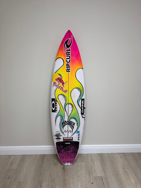 5'5 LOST F1 USED SURFBOARD (283314)
