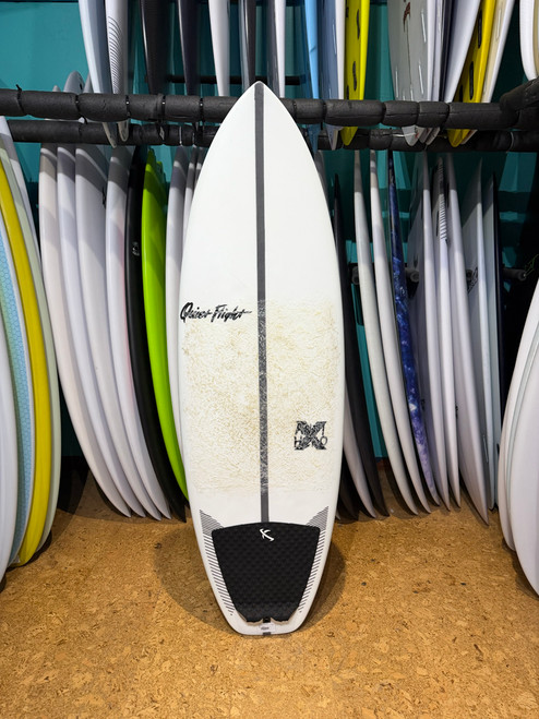 5'8 QUIET FLIGHT ANTIHERO X USED SURFBOARD (63532)